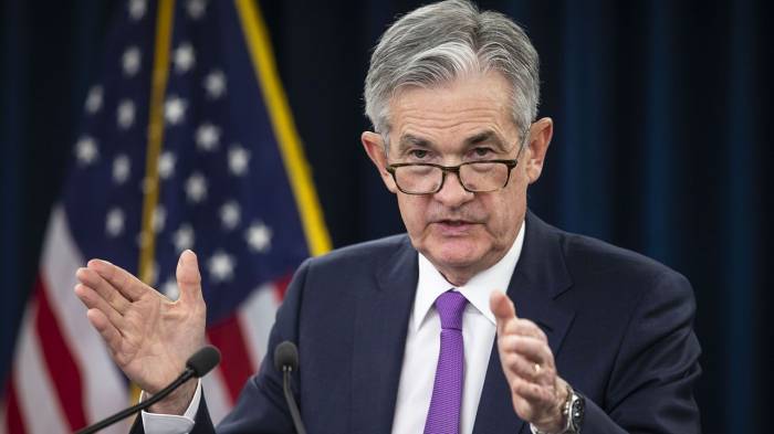 Fed Başkanı Powell'dan 'faiz artışlarına devam' mesajı