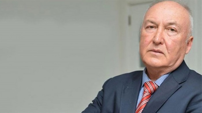 Ahmet Ercan’dan bakanlığa övgü: 455 bin konutun iki yıl içinde tamamlanmasını alkışladı