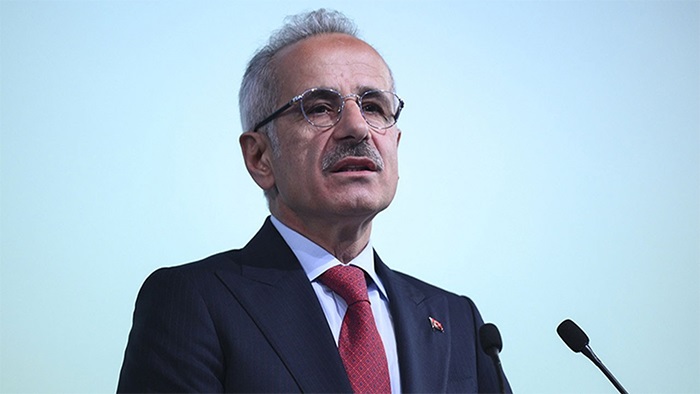 Bakan Uraloğlu'ndan 'internet fiyatları' açıklaması