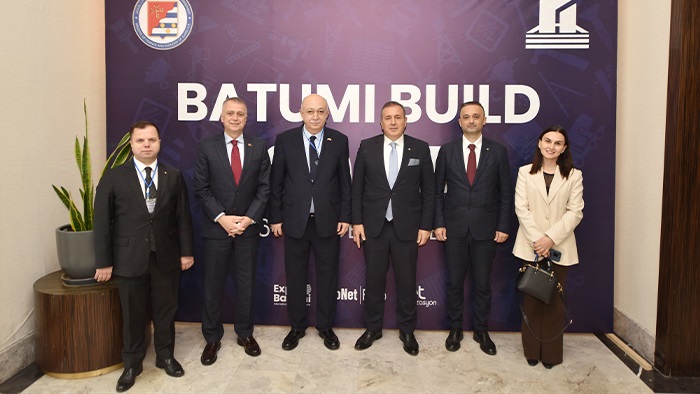 Başkan Karlıbel “Batumi Build 2024 Fuarı” açılış programına katıldı 