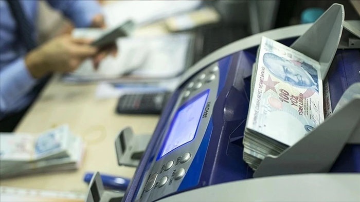 Bedelli askerlik ücretine zam ve kripto işlemlerine vergi içeren teklif komisyondan geçti