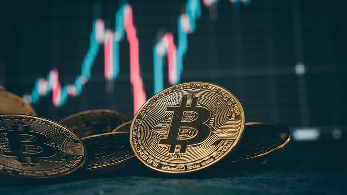 Bitcoin'de 4 ayın en büyük düşüşü