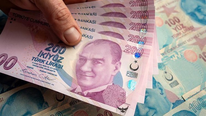 Büyüme baskılanan tüketimden geldi; üretim daralıyor!