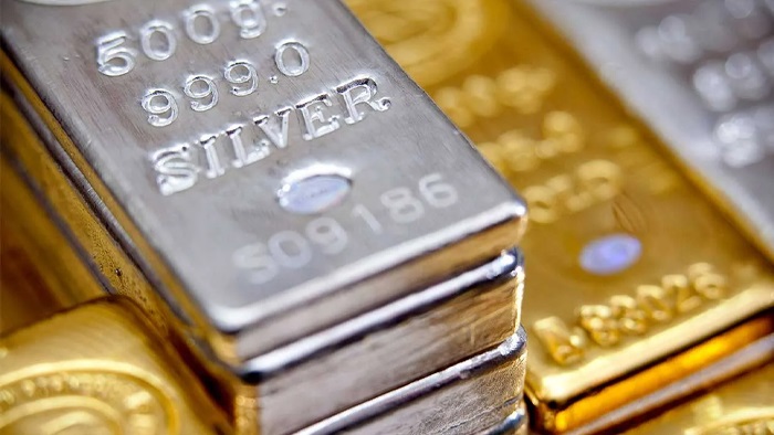 Dünyaca ünlü banka açıkladı: İşte 2025 yılı için altın ve gümüşte yeni tahmin