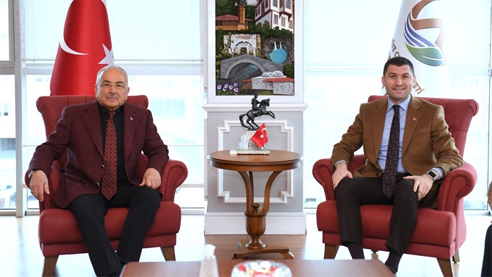 Hilmi Güler, Altınordu Belediyesi’nde 