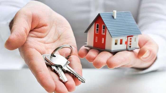Konut satışları yılın zirvesinde: Gözler şimdi kredi faizlerinde