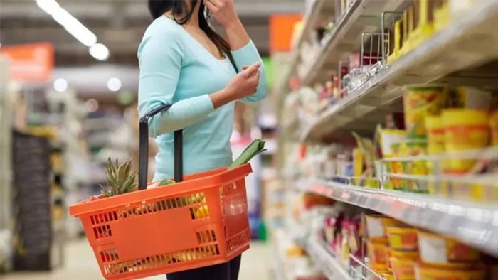 Marketler pazar günü kapatılacak mı? Sektör ikiye bölündü: Bakanlık yetkilileri ilk kez konuştu