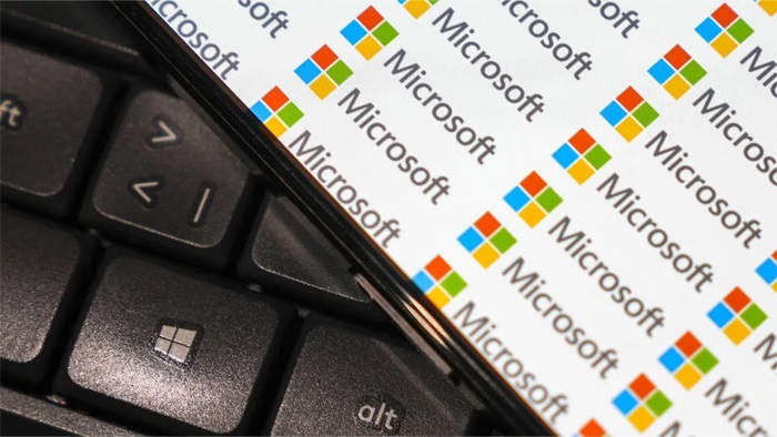 Microsoft'taki kesinti dünya çapında birçok sektörü vurdu