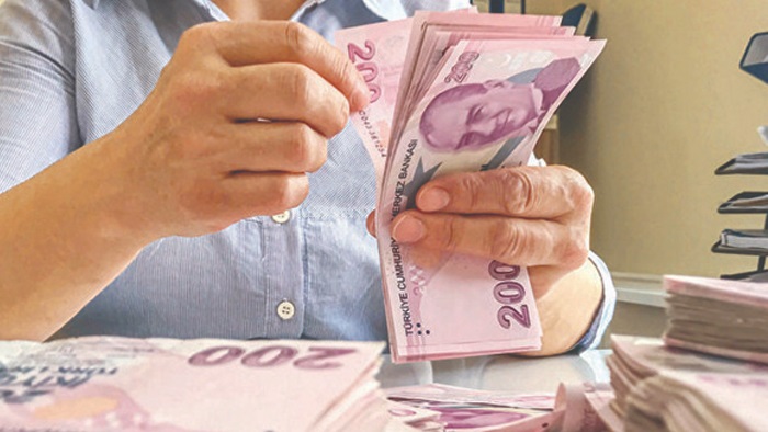 Milyonların gözü 5 Ocak'a çevrildi: Memur ve emeklinin zam tablosunda geri sayım!