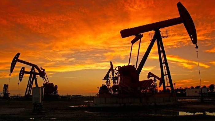 Petrol, Orta Doğu’daki yeni saldırıların ardından sert yükseldi: 2 doların üzerinde artış