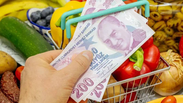 Piyasanın enflasyon ve dolar tahmini belli oldu! İşte yıl sonu beklentisi