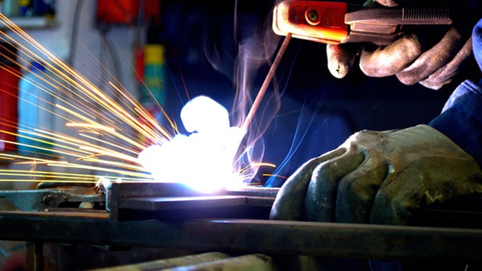 Sanayi üretimi alarm veriyor: 14 ayın en düşük seviyesi