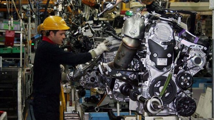 Sanayinin tükettiği elektrik nisan ayında yüzde 7,39 arttı