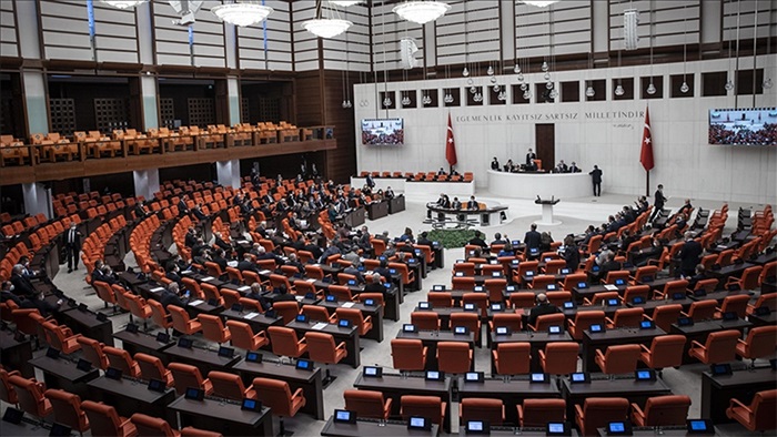 TBMM Yeni Yasama Yılına Başlıyor: Gündemde Yargı Paketi, Bütçe ve Siyasi Gerilimler