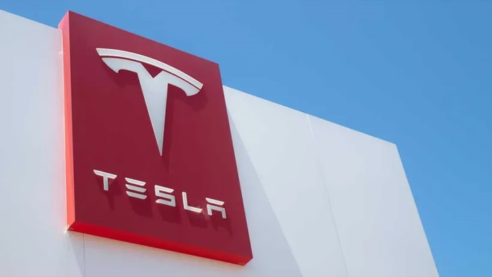 Tesla'nın 240 bin aracı geri çağrıldı! Sebebi belli oldu