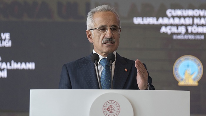 Uraloğlu: Havalimanı sayısını 61'e çıkaracağız