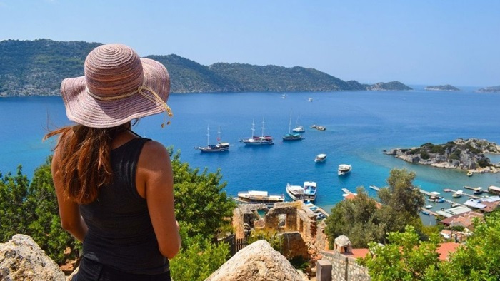 Uzayan savaş, turizmde maliyet baskısını artırıyor