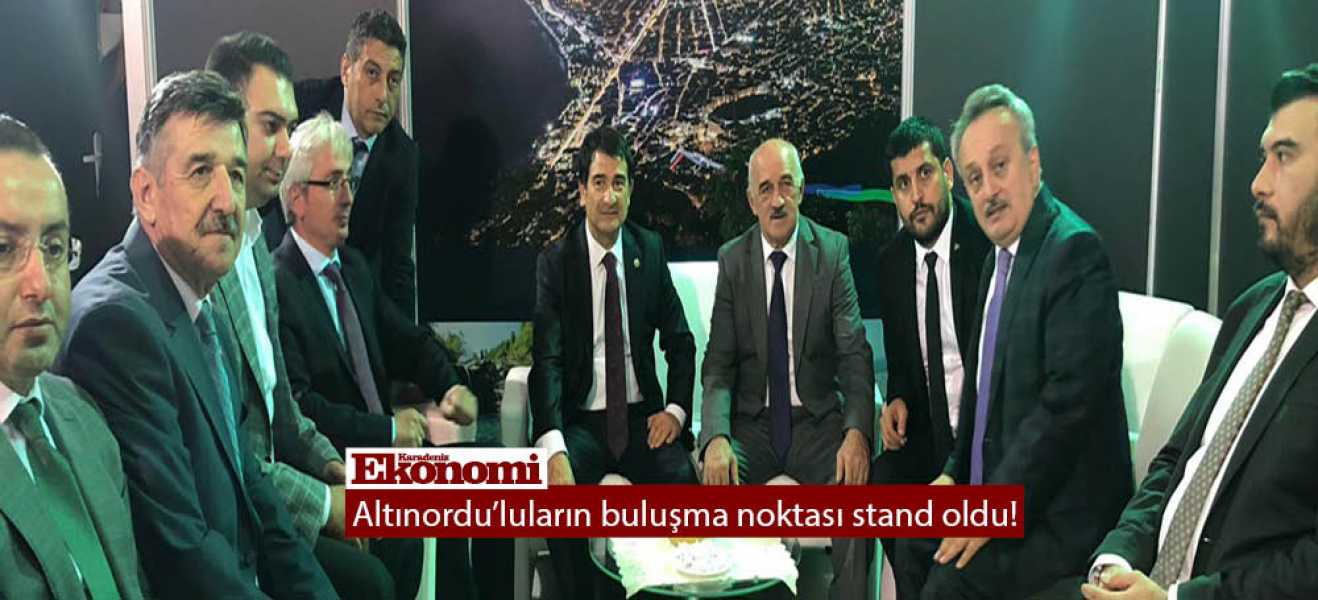 Altınordu'luların buluşma noktası stand oldu!